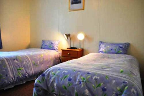 Greengate Cottages Strahan Room photo